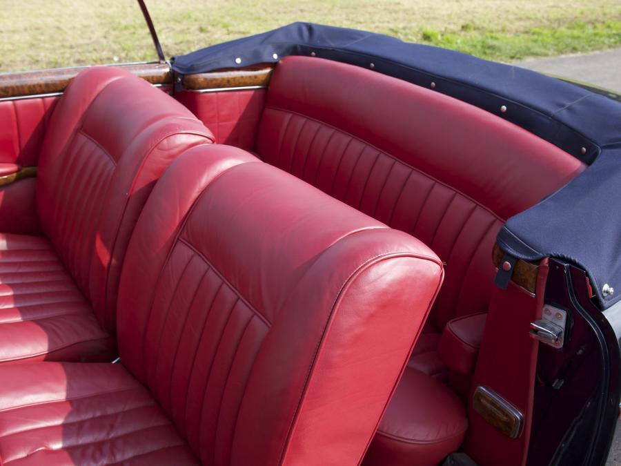  Mercedes-Benz 220 S Cabrio 1956 года  (фото 7 из 28)
